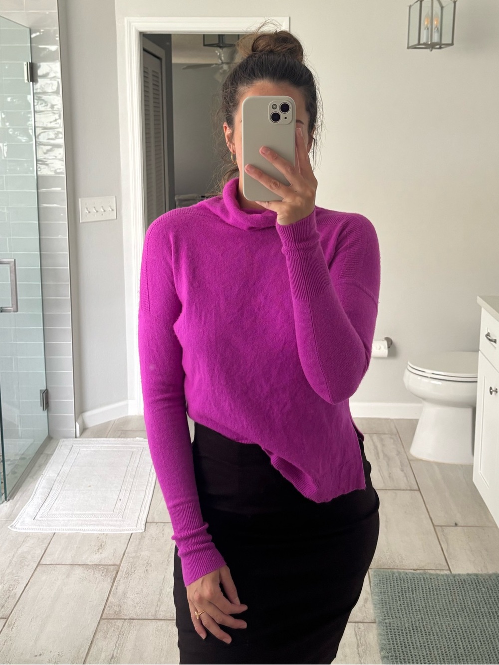 Wool/Cashmere Turtle Neck Sweater